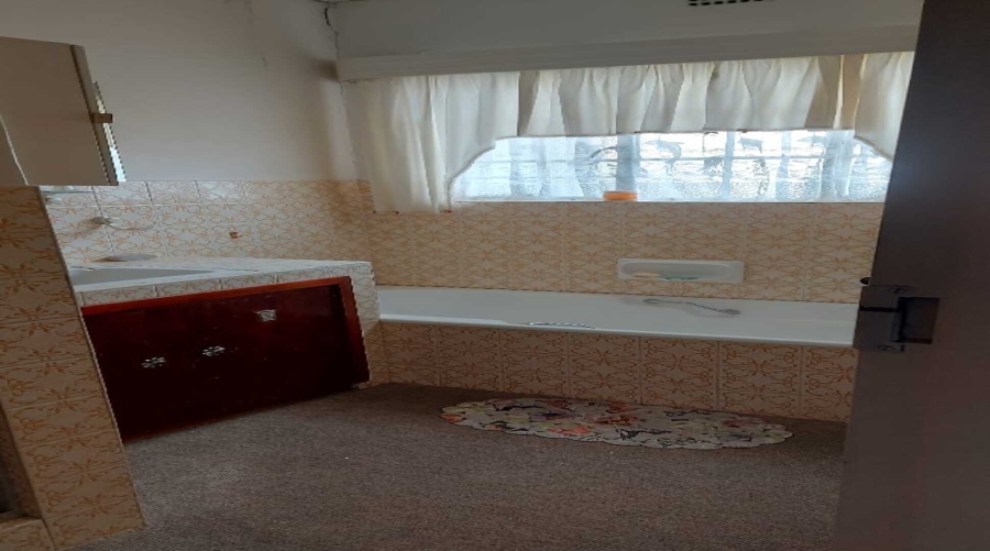 4 Bedroom Property for Sale in Deneysville Free State